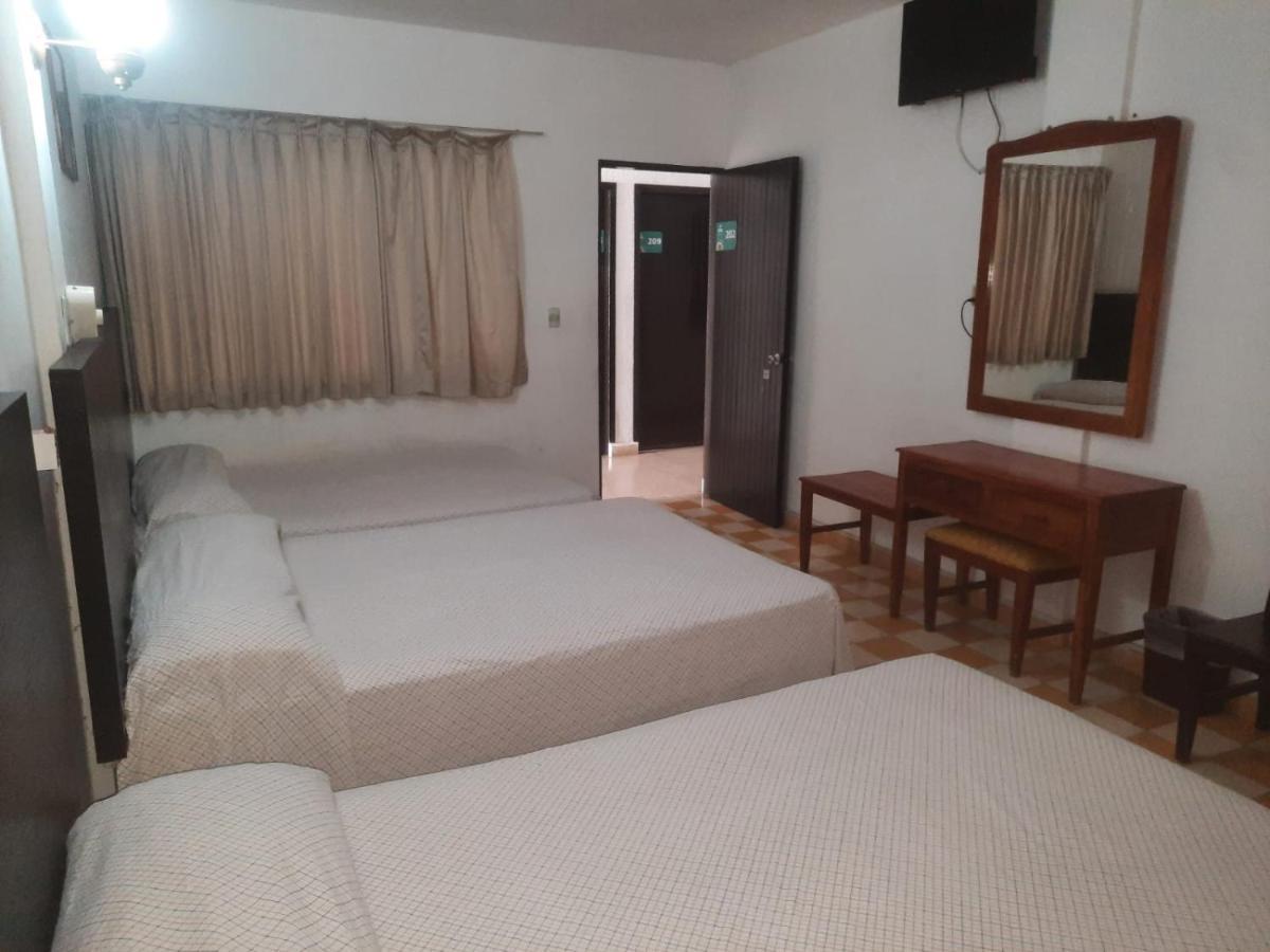 Hotel Acuario Catemaco Buitenkant foto