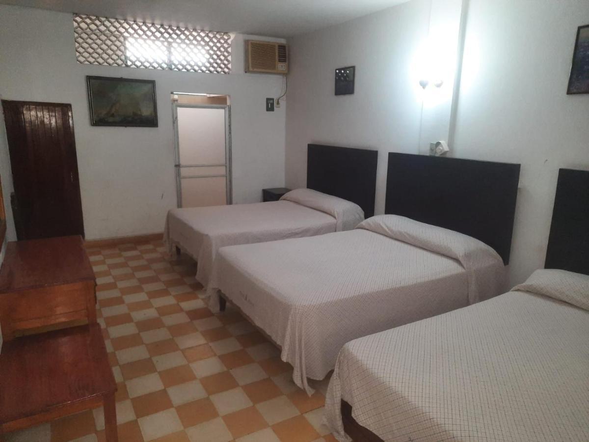 Hotel Acuario Catemaco Buitenkant foto