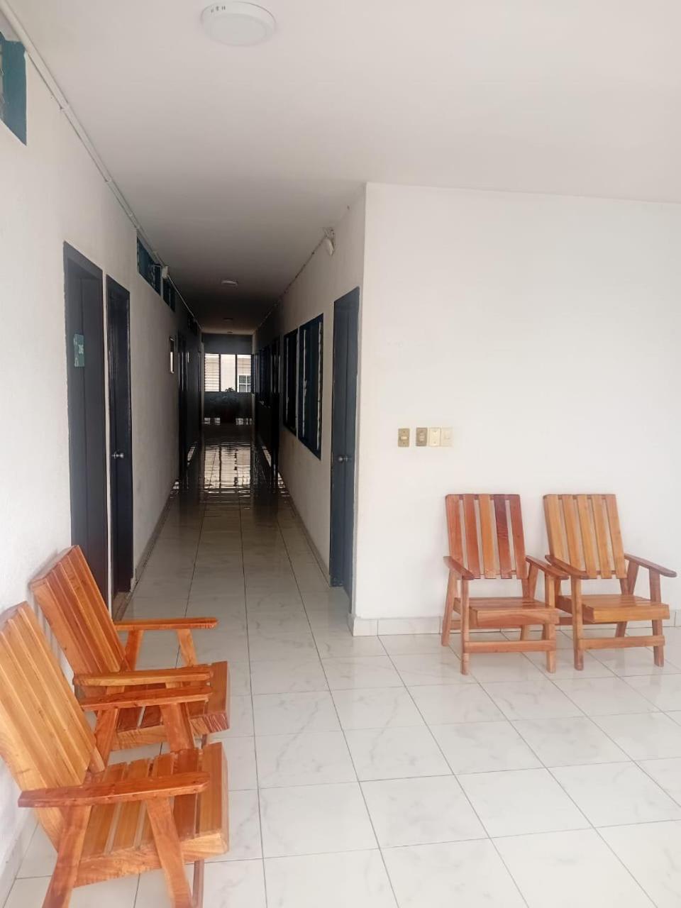 Hotel Acuario Catemaco Buitenkant foto