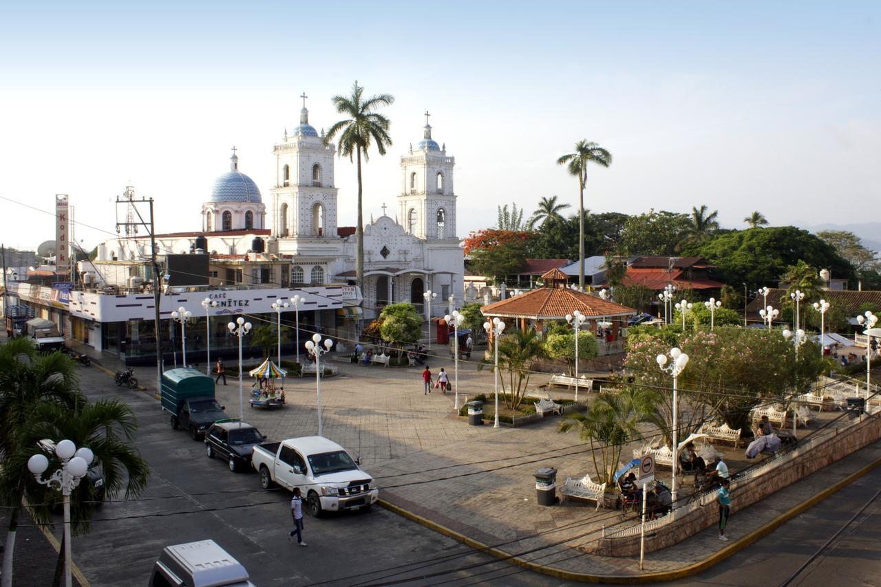 Hotel Acuario Catemaco Buitenkant foto
